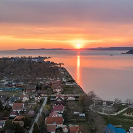 Balatonic Sky זמראדי